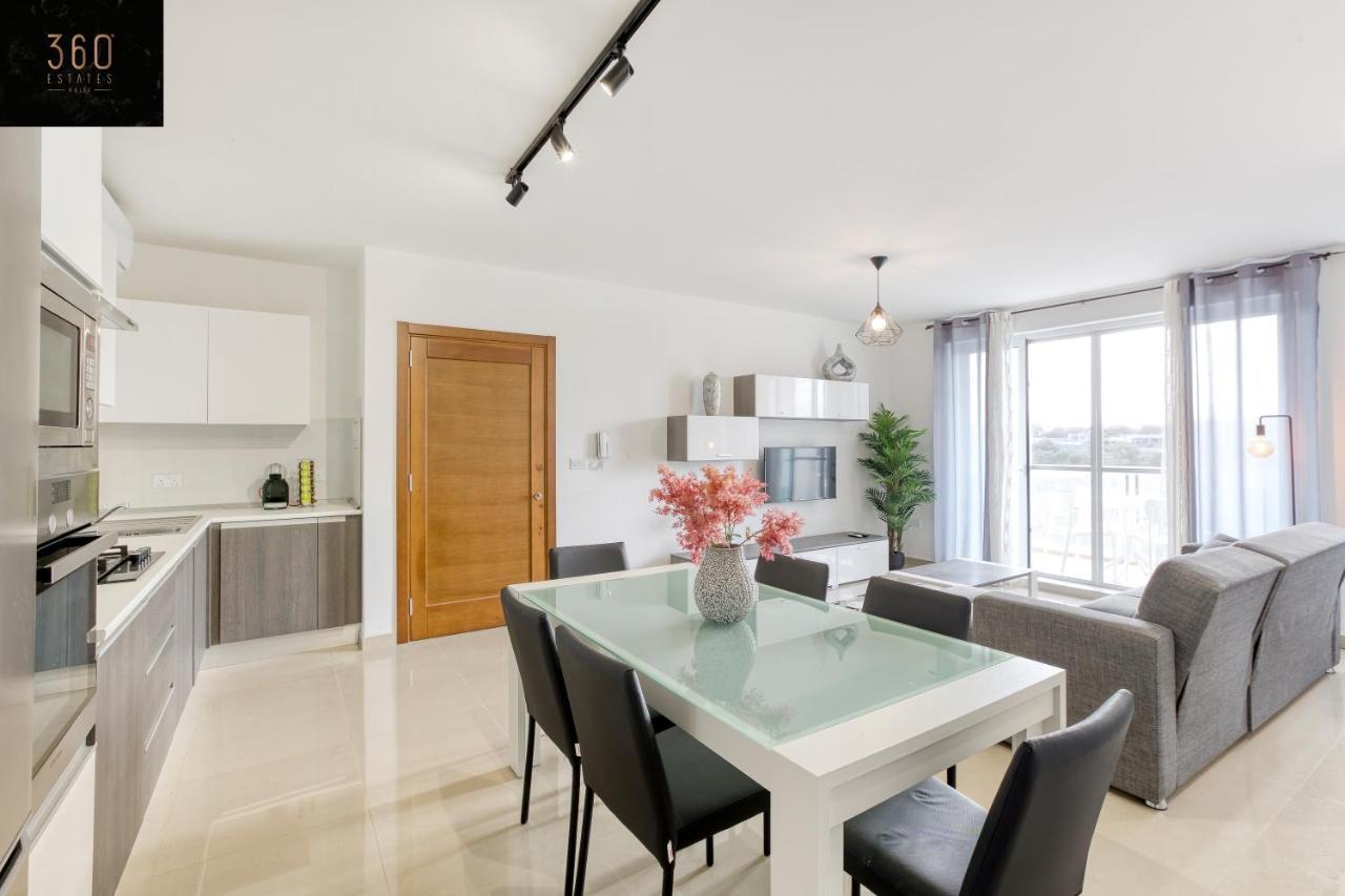 Stunning 3Br W/Country View Apartment In M'Scalak By 360 Estates Marsaskala Exterior photo
